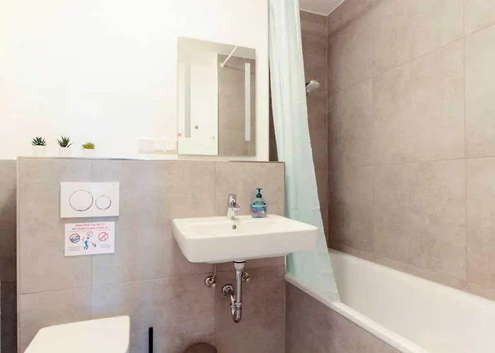 Appartamento Chic City-view In *